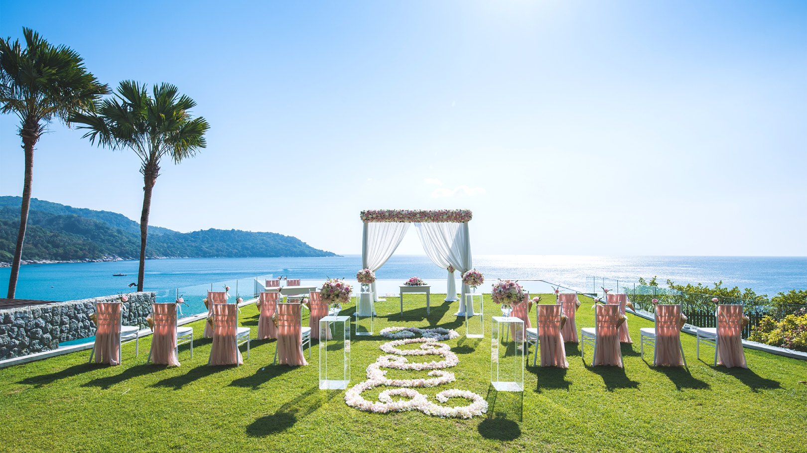 Image of outdoor wedding setup | Singlife 
