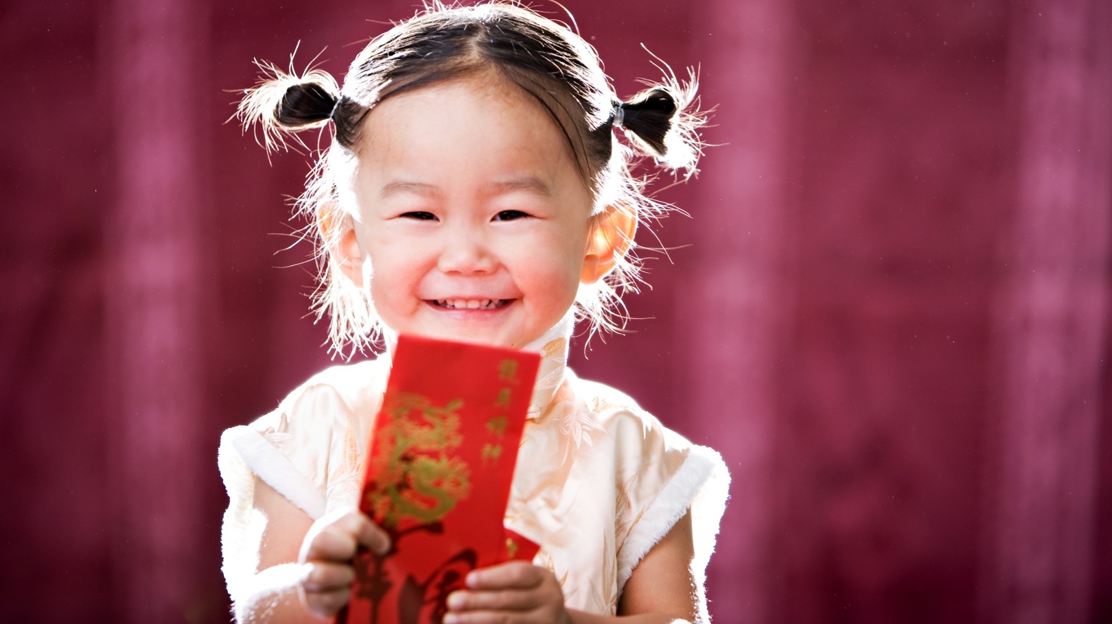 Want to usher in this Lunar New Year feeling prosperous rather than penniless? Read this before starting your festive preparations.
